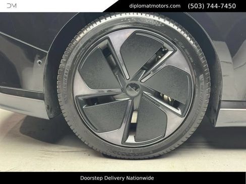 Used 2024 Lucid Air Touring AWD/4WD image 36