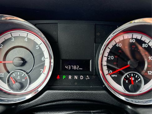 Used 2013 RAM C/V Tradesman FWD image 28