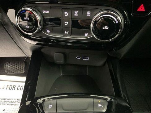Used 2025 Chevrolet Trax ACTIV FWD image 20