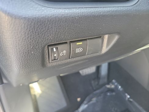Used 2024 Toyota RAV4 LE FWD image 24