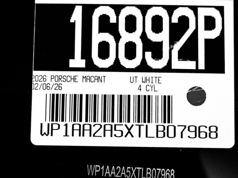 New 2026 Porsche Macan Turbo image 28