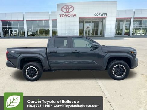 Used 2024 Toyota Tacoma TRD Off-Road AWD/4WD image 6