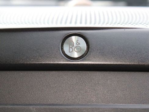 Used 2018 Ford F150 Lariat w/ Equipment Group 501A Mid AWD/4WD image 35