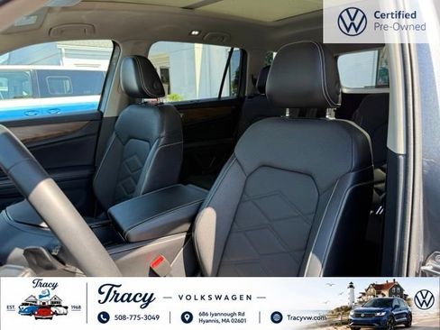 Certified 2024 Volkswagen Atlas SE w/ Panoramic Sunroof Package AWD/4WD image 15
