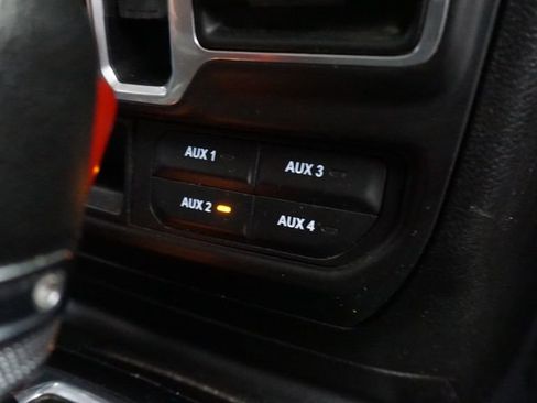 Certified 2018 Jeep Wrangler Unlimited Sahara image 39