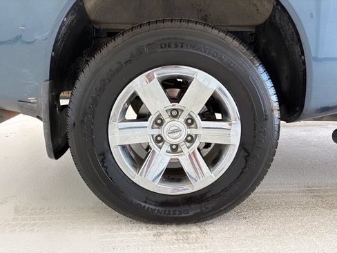Used 2014 Nissan Titan SV w/ SV Value Truck Package RWD image 20