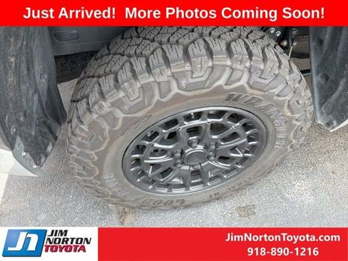 Used 2026 Toyota Tundra SR5 AWD/4WD image 10