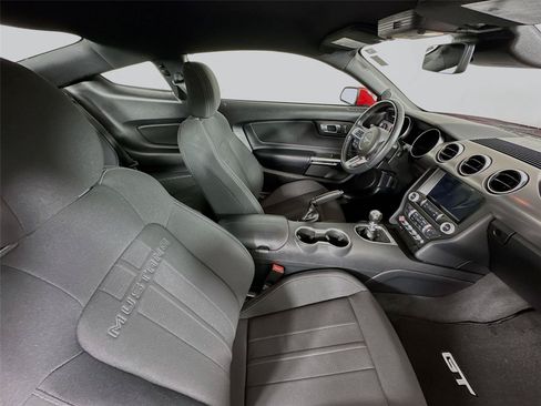 Used 2021 Ford Mustang GT RWD image 27