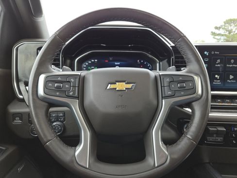 Used 2024 Chevrolet Silverado 1500 LTZ w/ Technology Package image 35