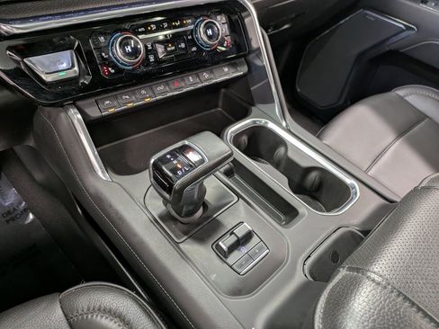 Used 2023 GMC Sierra 1500 Denali w/ Technology Package image 14