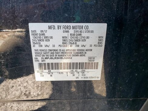 Used 2017 Lincoln MKX Reserve w/ Lincoln MKX Climate Package image 12