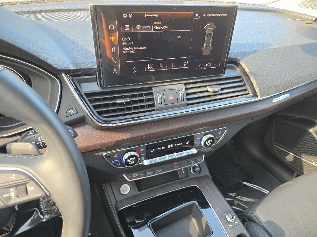 Certified 2023 Audi Q5 2.0T Premium Plus w/ Premium Plus Package AWD/4WD image 24