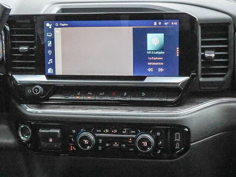 Used 2024 Chevrolet Silverado 2500 LTZ w/ LTZ Plus Package image 26