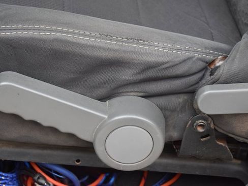 Used 2010 Jeep Wrangler Mountain image 18