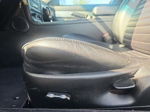 Used 2003 Ford Thunderbird RWD image 15