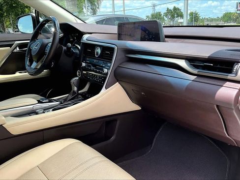Used 2019 Lexus RX 350 FWD w/ Luxury Package image 19