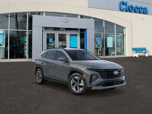 New 2026 Hyundai Tucson SEL image 2