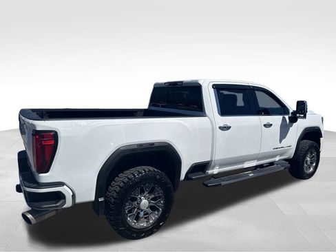 Used 2022 GMC Sierra 2500 Denali w/ Denali Ultimate Package AWD/4WD image 7