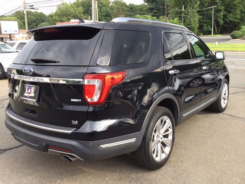Used 2018 Ford Explorer Limited w/ Ford Safe & Smart Package AWD/4WD image 6
