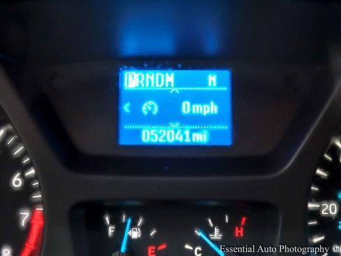 Used 2017 Ford Transit 150 XL image 12