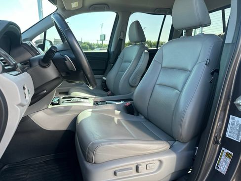 Used 2020 Honda Ridgeline RTL image 9