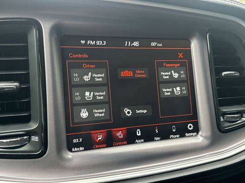 Used 2021 Dodge Challenger R/T Scat Pack RWD image 18