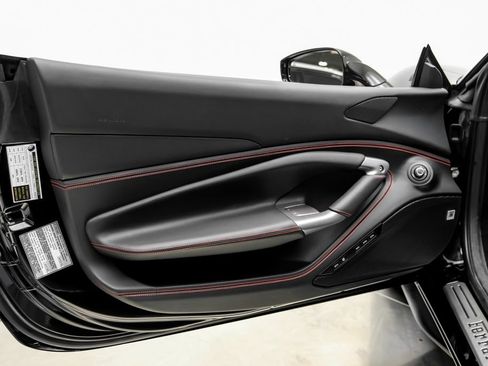 Used 2023 Ferrari F8 Tributo RWD image 49