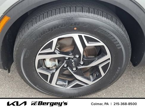 Certified 2023 Kia Sportage LX AWD/4WD image 10