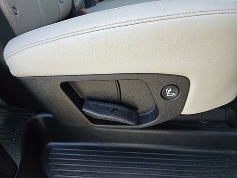 Used 2022 Kia Telluride EX FWD image 56