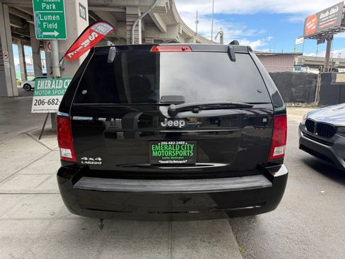 Used 2006 Jeep Grand Cherokee Laredo AWD/4WD image 5