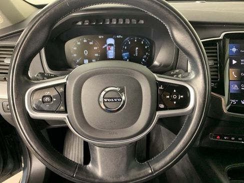Used 2022 Volvo XC90 T5 Momentum w/ Advanced Package image 23