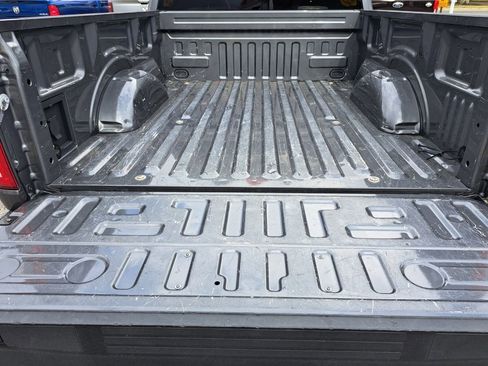 Used 2023 Ford F150 Lariat image 24