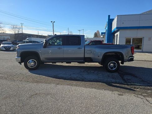 New 2026 Chevrolet Silverado 3500 LT w/ Convenience Package image 9