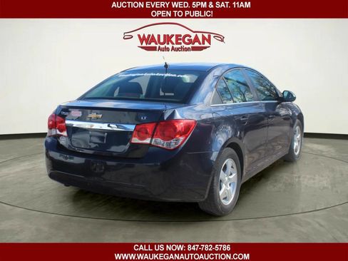Used 2014 Chevrolet Cruze LT image 3