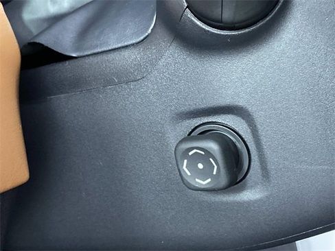 Used 2025 Toyota Tundra 1794 Edition image 16