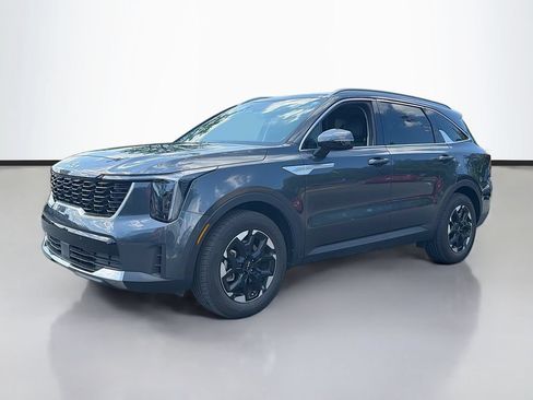 Used 2024 Kia Sorento S w/ Panoramic Sunroof Package FWD image 2