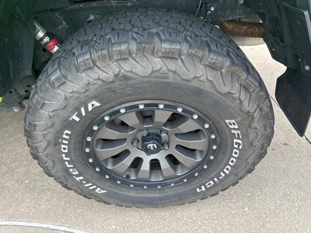 Used 2021 Jeep Gladiator Overland w/ Popular Equipment Package AWD/4WD image 10