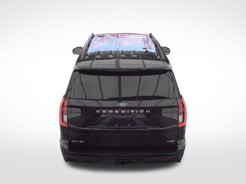 Certified 2025 Ford Expedition Max Active AWD/4WD image 11