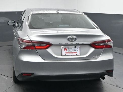 Certified 2021 Toyota Camry LE image 7
