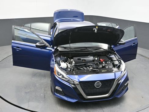 Used 2020 Nissan Altima 2.5 SR image 34