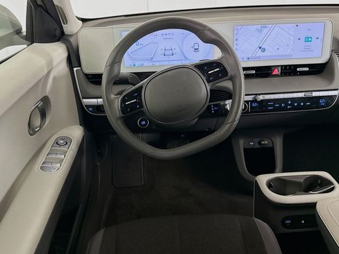 Used 2024 Hyundai Ioniq 5 SEL RWD image 17