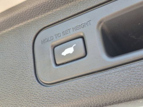 Used 2025 Honda Odyssey Elite image 7