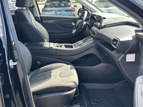 Used 2022 Hyundai Santa Fe SEL Convenience image 6