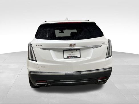 Certified 2023 Cadillac XT5 Sportv w/ Technology Package AWD/4WD image 7