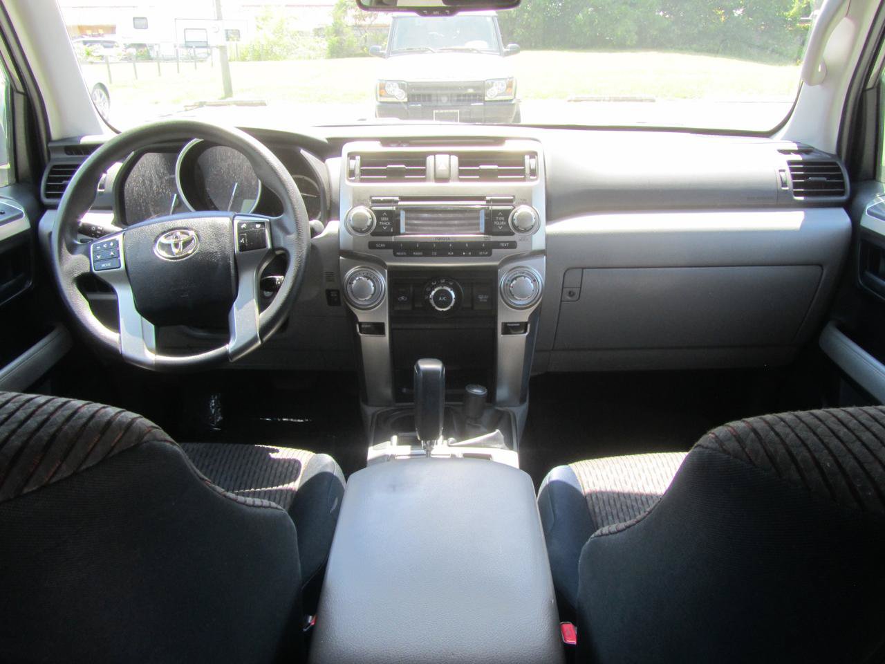 Used 2011 Toyota 4Runner SR5 AWD/4WD image 12