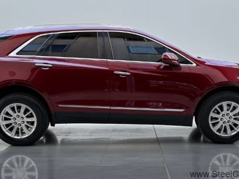 Used 2017 Cadillac XT5 FWD w/ LPO, Wheel Lock Package image 7