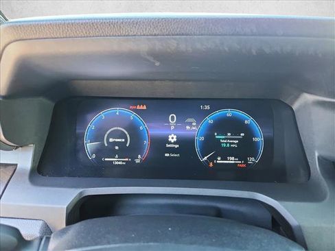 Used 2025 Toyota Tacoma Limited AWD/4WD image 24