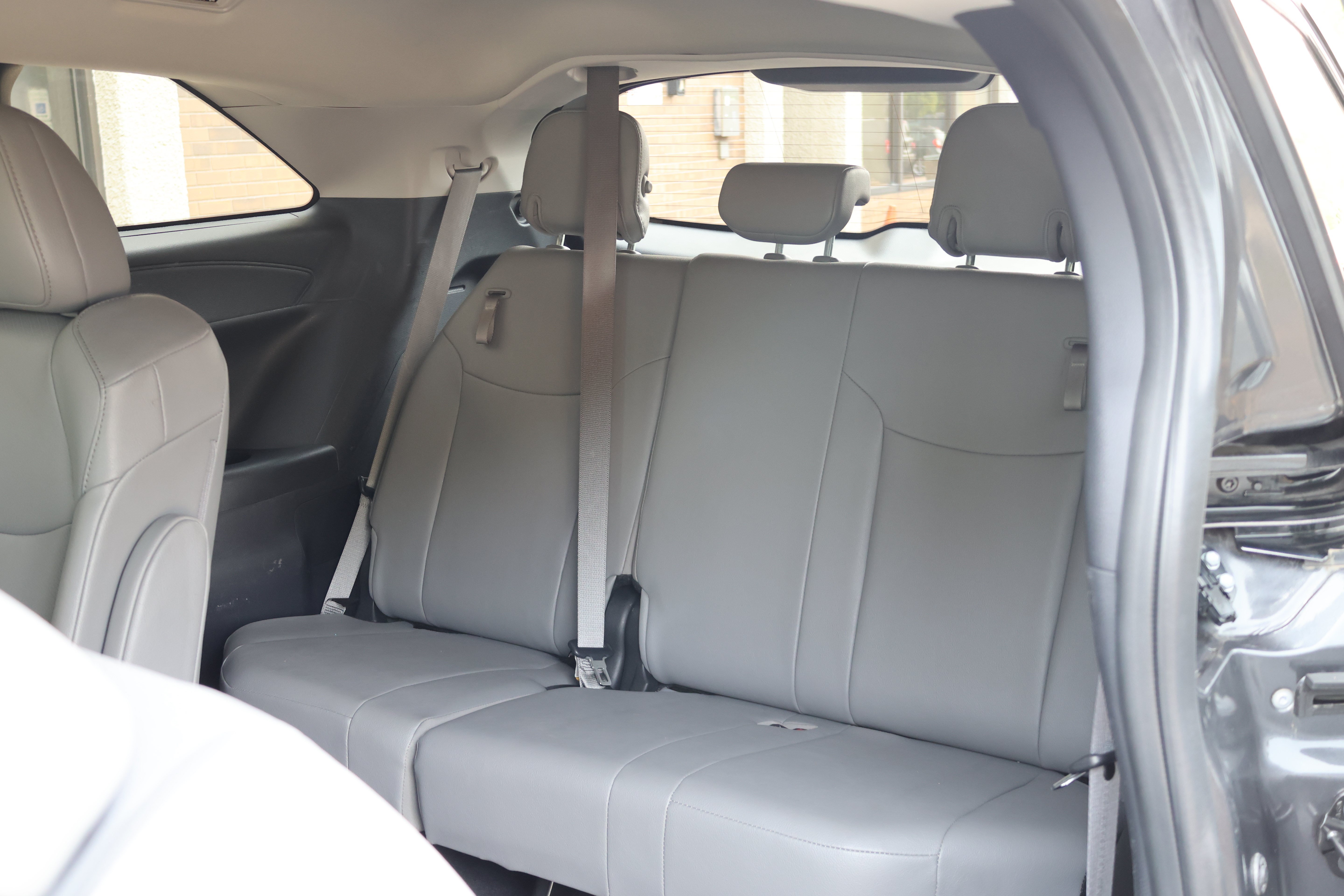 Certified 2025 Toyota Sienna XLE FWD image 19