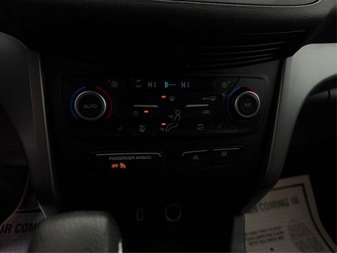 Used 2018 Ford Escape SE image 33