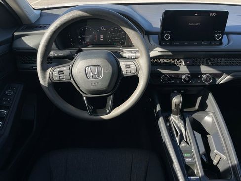 Certified 2025 Honda Accord LX image 11